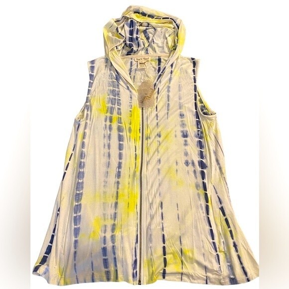 Hem & Thread Tops - NWT Buckle Hem & Thread sleeveless tie dye hoodie / swimsuit coverup zip up S